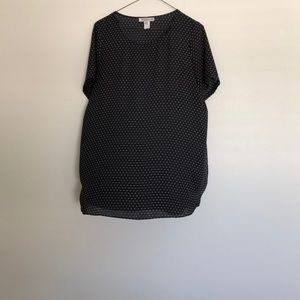 Polka dot scallop slit blouse